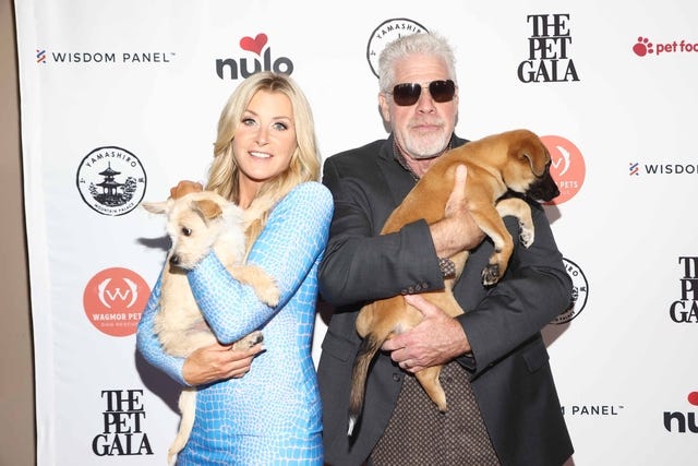 Allison Dunbar and Ron Perlman