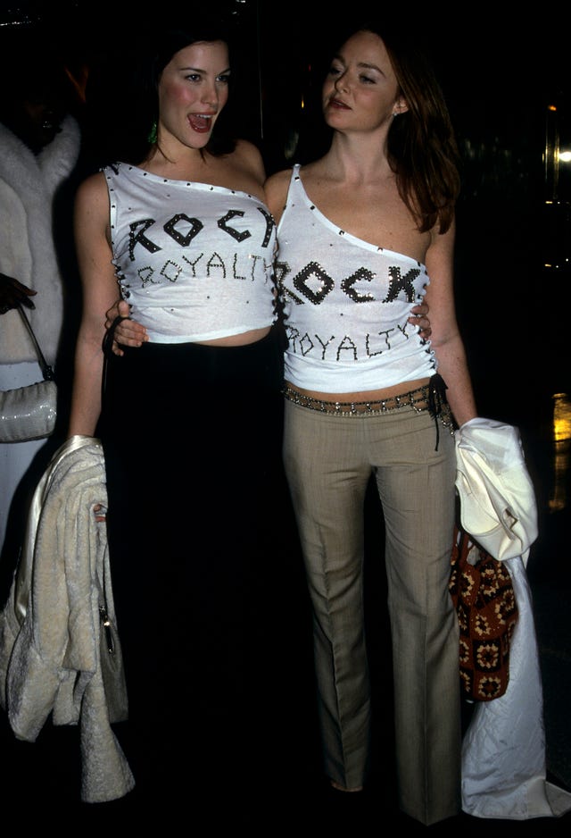 Liv Tyler and Stella McCartney at 1999 met gala